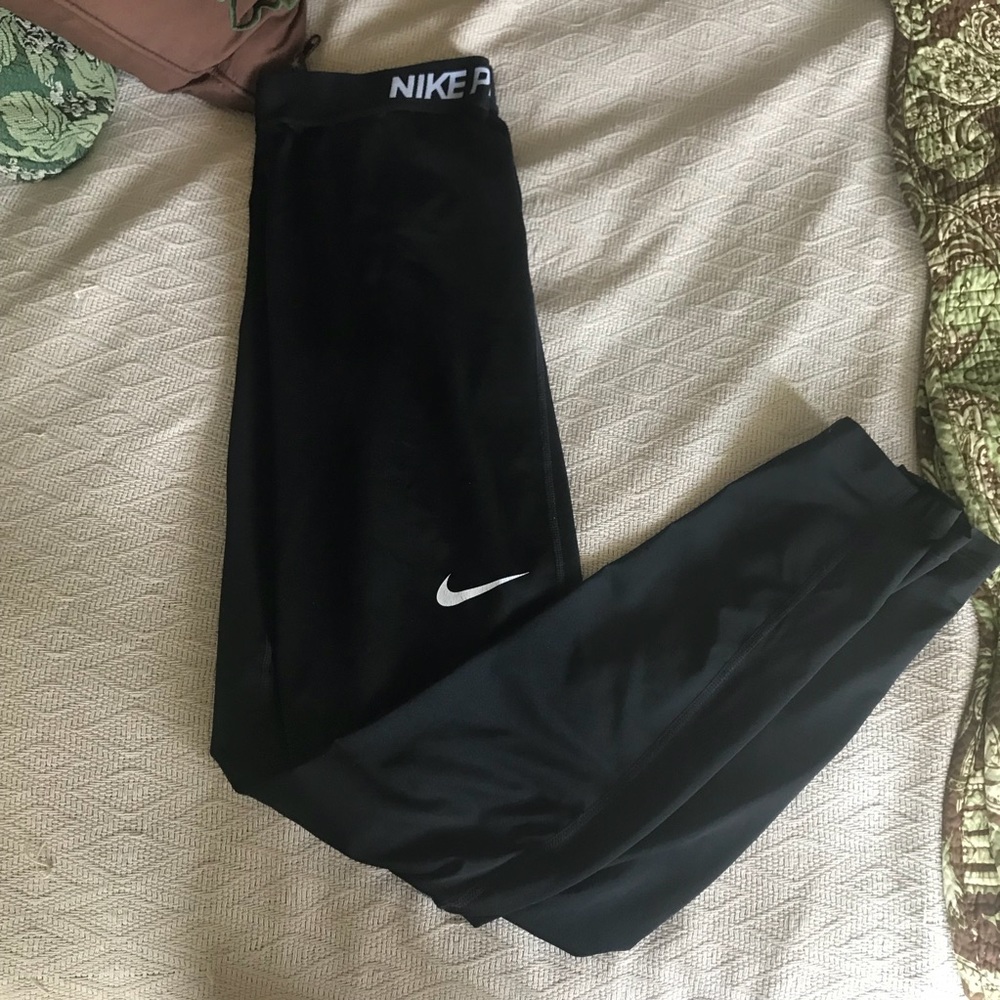 Nike pro full length leggings